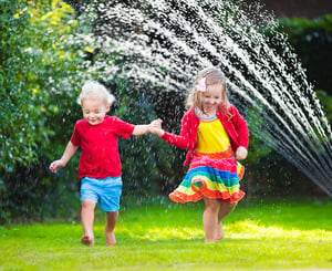 children-grass1