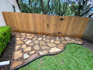 landscaped lawn in rogers ar