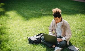 man-laptop-lawn