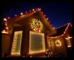 senske-holiday-lighting-wreath